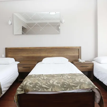 Hotel Cihan 3*