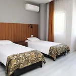 Cihan Hotel 3*