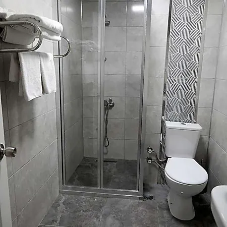 Cihan Hotel 3*