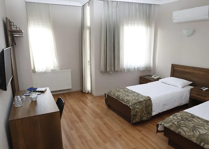 Hotel Cihan 3*