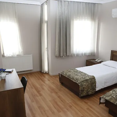 Hotel Cihan 3*