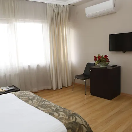 Hotel Cihan 3*